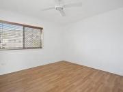 Just in! 7/9 Holborow Close, Surfers Paradise, QLD 4217