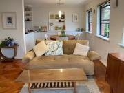 Cozy 8 Waterview Street, Balmain, NSW 2041