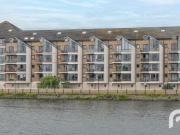 Rental! Apartment 16 St George`s Harbour