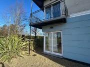 Unique APARTMENT 1 THE LODGE THE OAKS CLASSES LAKE OVENS... Unique APARTMENT 1 THE LODGE THE OAKS CLASSES LAKE OVENS...