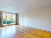 Cozy Apartment 27, Kilcross Square, Sandyford, Dublin 18...