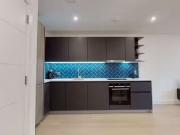 Deal! Flat to rent in Hackney Road, London E2