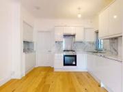 Cheap Flat to rent in Oakhill Road, Putney SW15