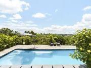 New Holland Park West, QLD 4121