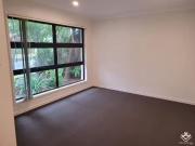 Unique Ormeau Hills, QLD 4208