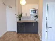 Nice Room to rent in Lower Addiscombe Road, Addiscombe,...