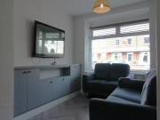 Unique SHORT TERM LET, 4 Windsor Drive