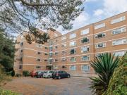 Dean Park Road, Dean Park Mansions, 3 Bedroom Flat