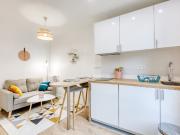 Découvrez ce T2 meublé et lumineux de 19 m² à Paris 20ème