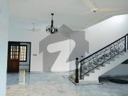 Defence 500 Yards Bungalow For Rent West Open Line Water