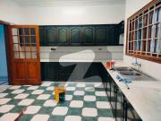 Defence 500 Yards Bungalow For Rent West Open Line Water...