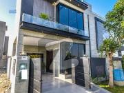 Defence beautiful 5 marla brand new modern design house...
