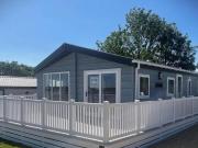 Defford, Worcestershire, 2 Bedroom Lodge