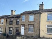 Deighton Road, Huddersfield, 2 Bedroom Terraced