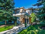 Del Apartments 10190 115 St Nw Edmonton AB T5K 1T5 with...