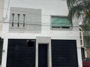 Del Paseo Residencial