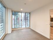 “Delightful, modern modern and Luxury bedroom apartment...