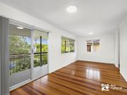 DELIGHTFULLY RENOVATED FAMILY HOME IN ORMISTON