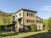 Delizioso casale rustico in pietra di circa con...