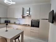 DELIZIOSO QUADRILOCALE DI 140 MQ CON SERVIZI INTERAMENTE...