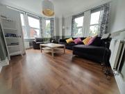 Delph Lane, Leeds LS6, 10 bed semi detached house to...