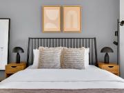 Deluxe Favoriten 1BR w/ Gym & Elevator, steps to Metro,...