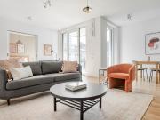 Deluxe Mitte 1BR with Apple Store in building, Berlin...