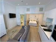 Deluxe One Bedroom Flat Elsham Road/Holland...
