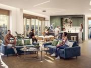 Deluxe Studio A Has an Apartment