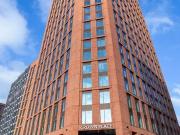 Deluxe Studio Floors 13 25