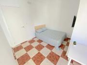Deluxe sunny room near center with integrated terrace,...