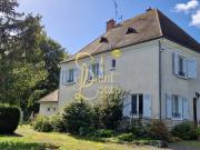 DEMEURE BOURGEOISE 4/5 CHAMBRES, GRAND GARAGE ET JARDIN ARBO