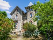 Demeure bourgeoise de style Belle Époque et pittoresque...