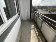 Renovierte 3 Zimmer Wohnung mit Balkon und modernem...