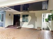 Demolishable Property in Hot F 6/3 Location
