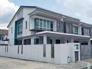 Dengkil Endlot 2sty landed with Furnished26 x 70 4bed 4bath