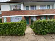 Denison Close, London N2, 1 bed flat to rent, £1,998 pcm...