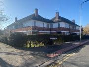 Denison Close, London N2, 2 bed flat to rent, £2,000 pcm...