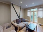 Dennistead Crescent, Headingley, Leeds 4 bed terraced...