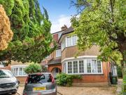 Denton Court, Cranes Drive, 1 Bedroom Apartment
