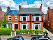 Dentons Green Lane, Dentons Green, 5 Bedroom Semi detached