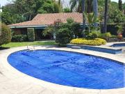 Dentro de la mejor Zona de Cuernavaca a la venta se...