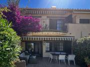 Dentro de una urbanización cerrada con conserje,...