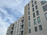 Depa amueblado de 2 habitaciones en Aura