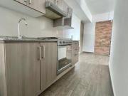 Departamento con balcón en venta en Residencial Carola II