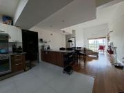 Depa doble altura, amplio, y terraza privada vista...