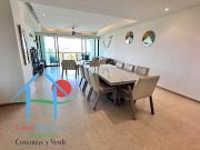 Depa en Playa Diamante Terraza con vista a las áreas comunes