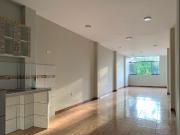 Depa frente a Parque Inresa – 2 dormitorios, iluminado