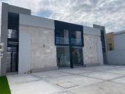 depa sin amueblar, en complejo, en fraccionamiento privado