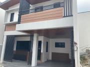 Deparo Townhouse North Caloocan with 3 Bedrooms Amparo...